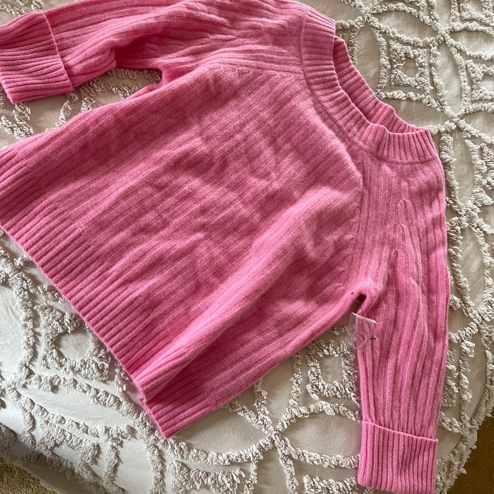 New cashmere top sacks fifth ave size L